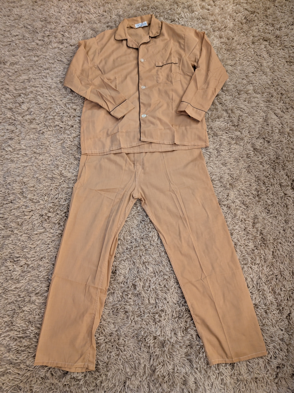 Vintage Carlton Hill 2-Piece Pajama Set Tan Brown Piping Size M